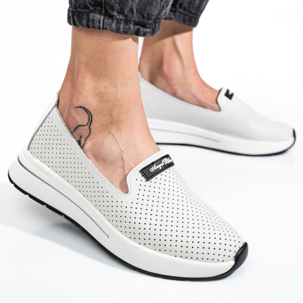 MOCASINI ALBI PIELE NATURALA JSPY5271