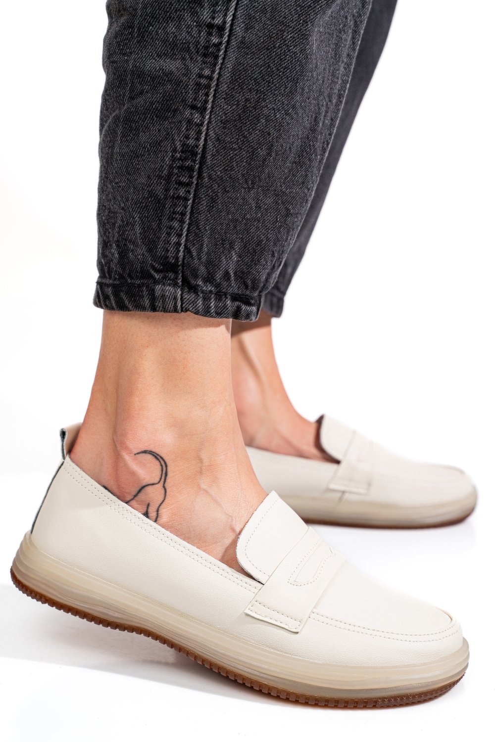 MOCASINI BEJ PIELE NATURALA SSPF33112602
