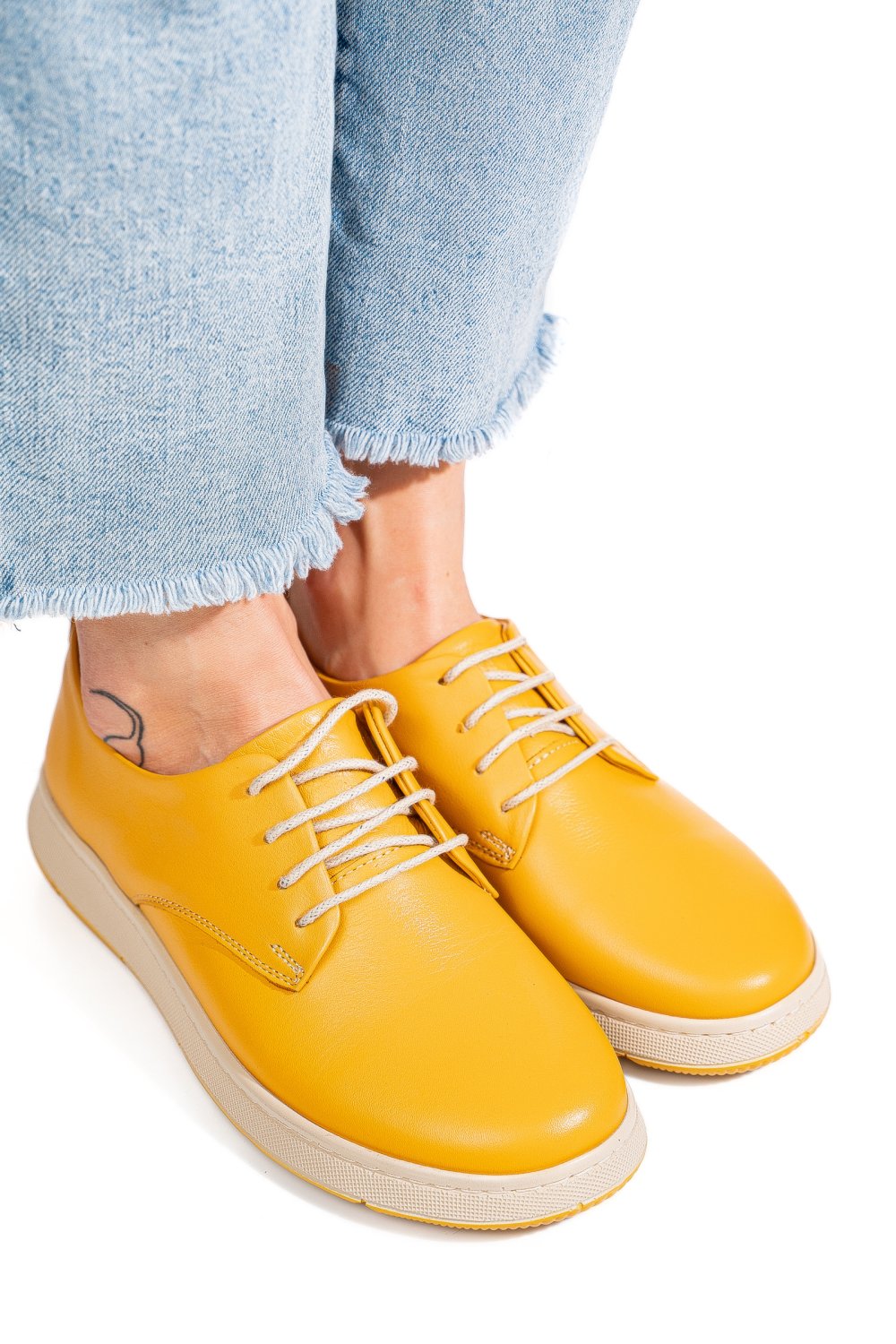 PANTOFI GALBENI PIELE NATURALA APCKD070
