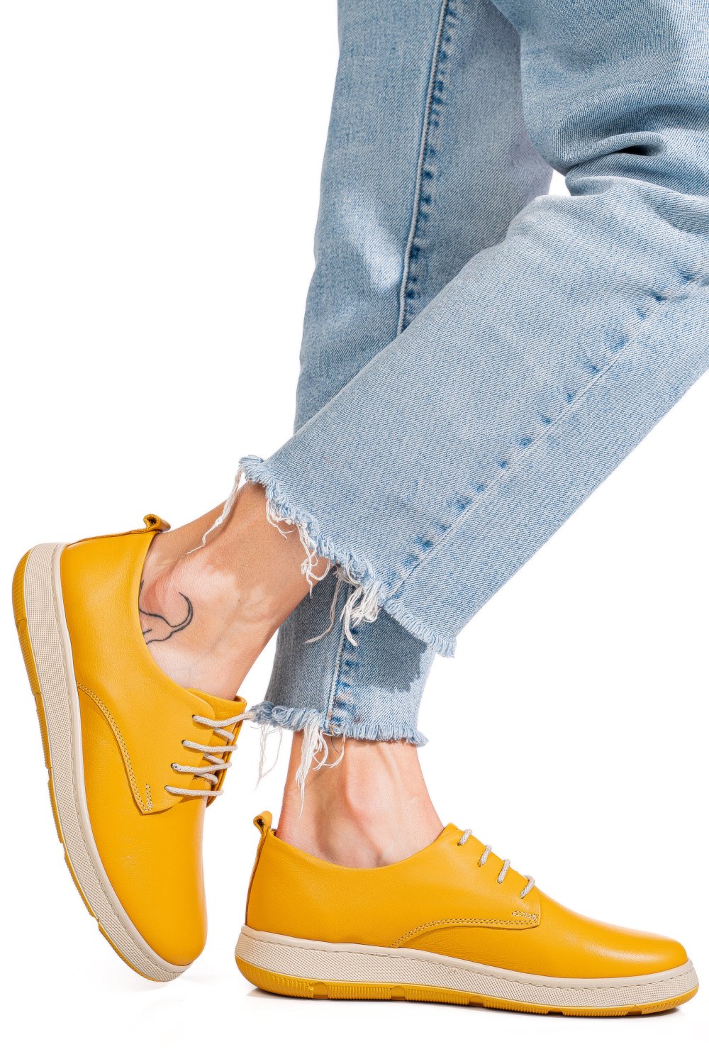 PANTOFI GALBENI PIELE NATURALA APCKD070