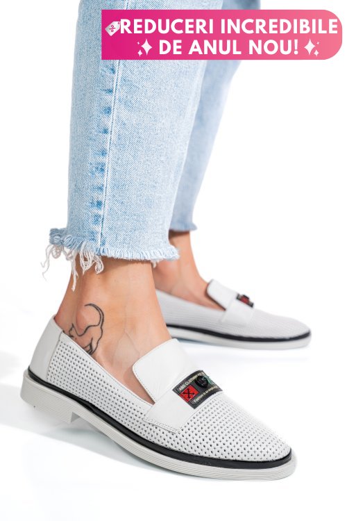 Pantofi albi piele naturala 1pc121