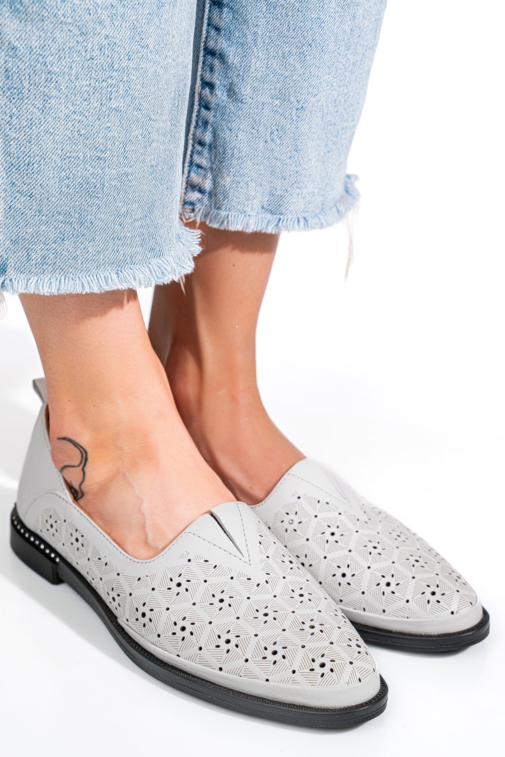 PANTOFI ALBI PIELE NATURALA 1PC1002