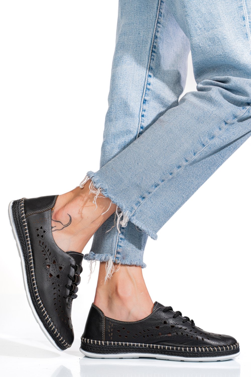 PANTOFI NEGRI PIELE NATURALA 1PC302