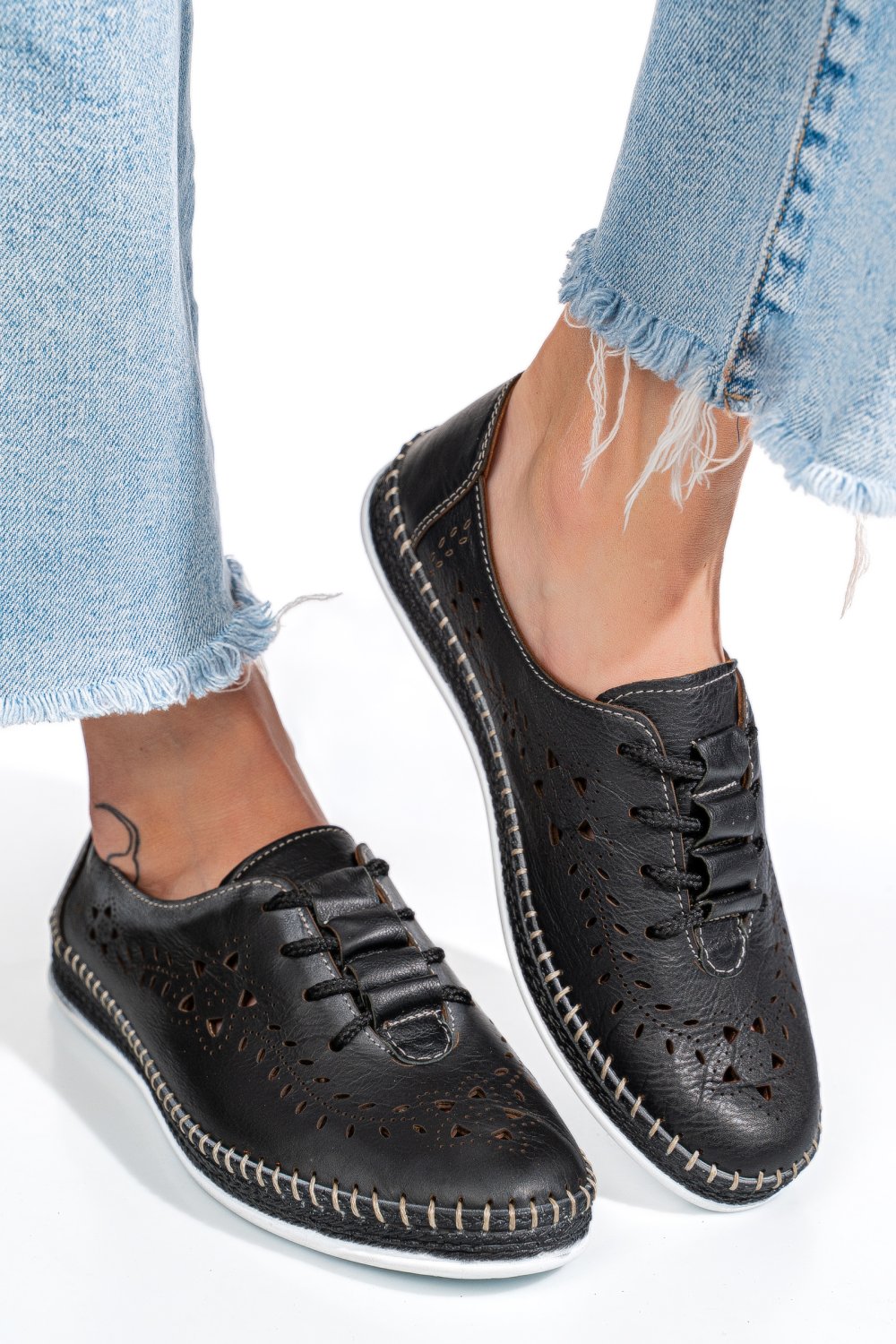 PANTOFI NEGRI PIELE NATURALA 1PC302