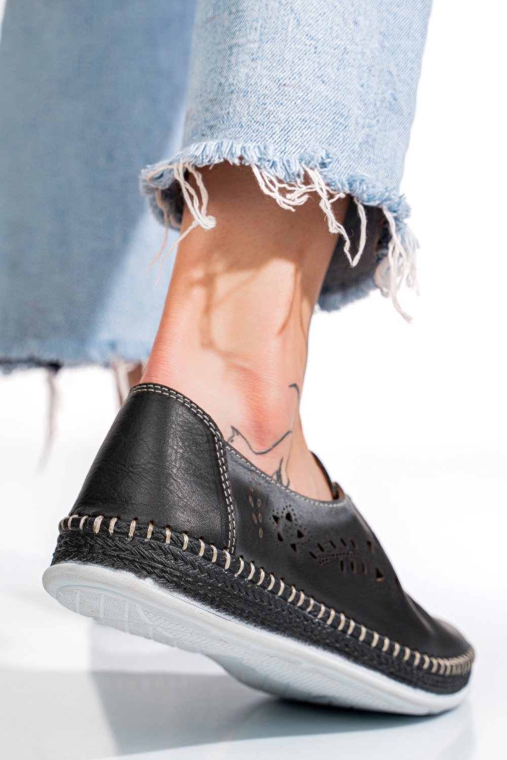 PANTOFI NEGRI PIELE NATURALA 1PC302