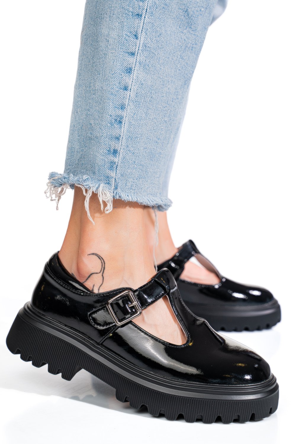 MOCASINI NEGRI PIELE NATURALA LACUITA FSP002287