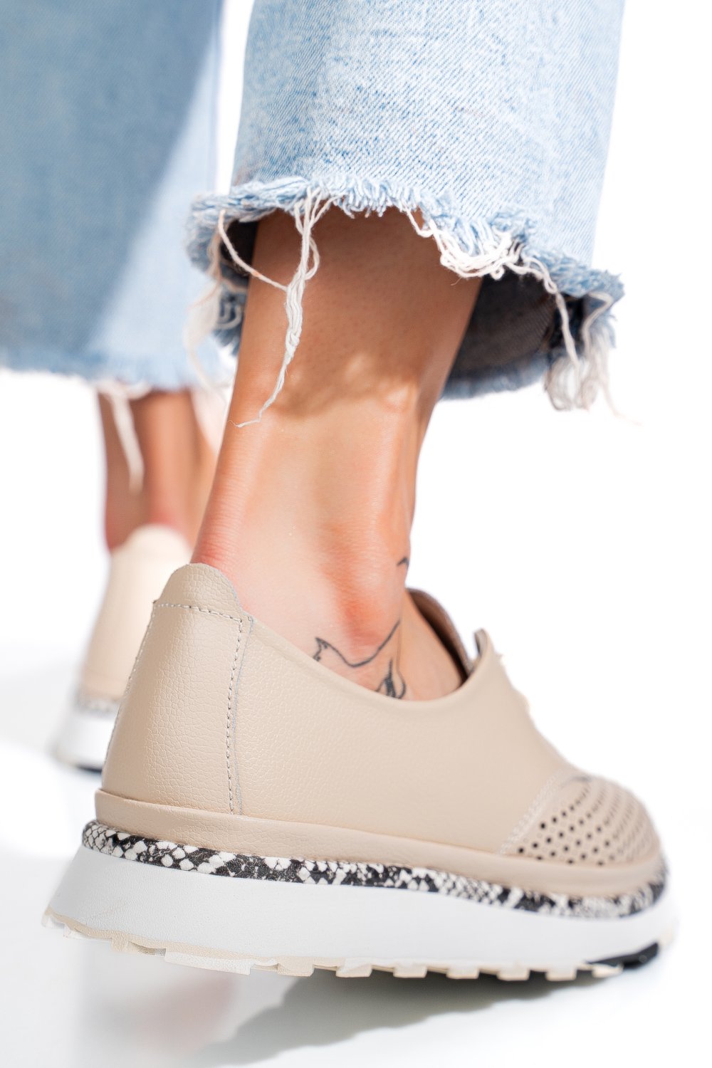 PANTOFI BEJ PIELE NATURALA JSPY3930