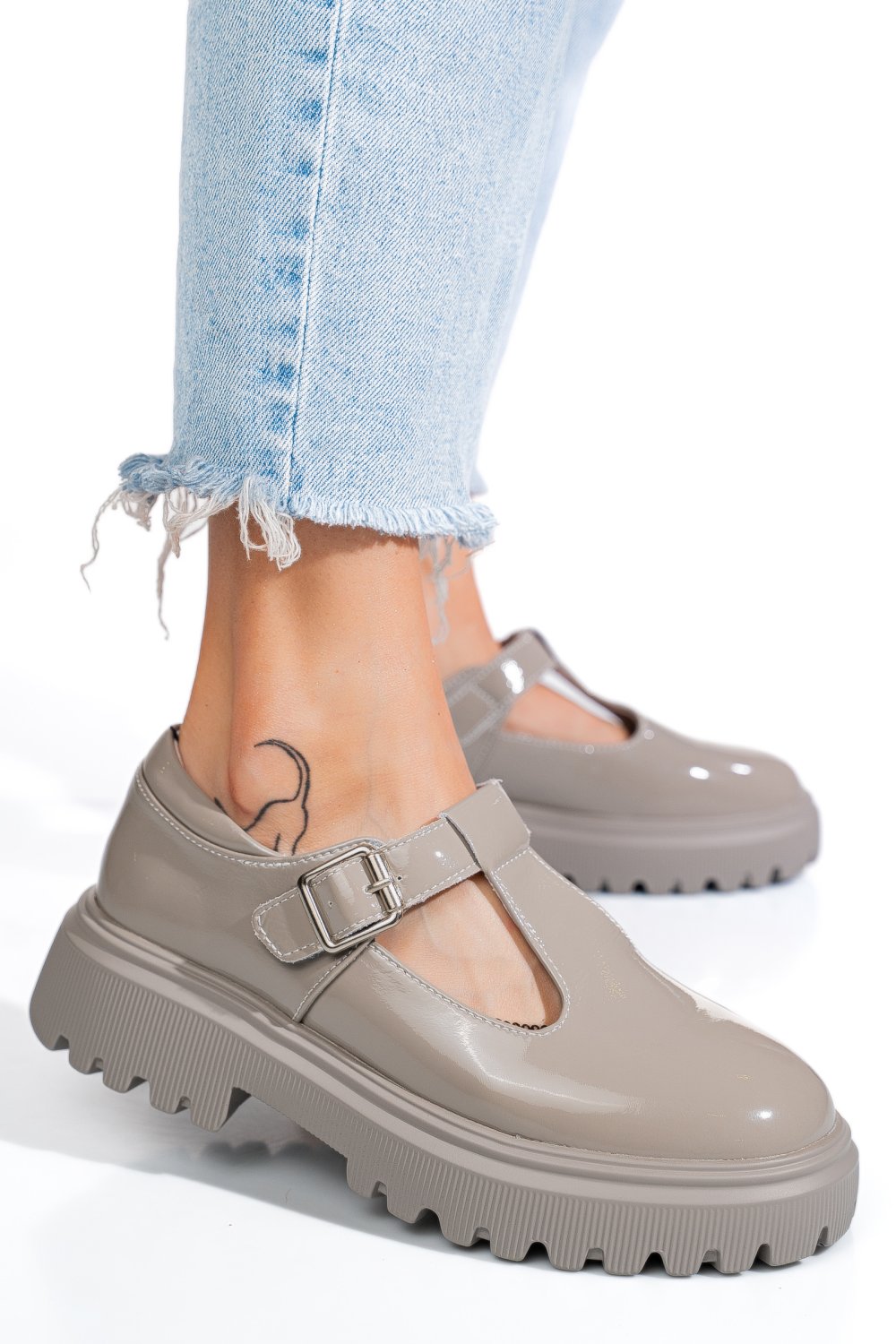PANTOFI GRI PIELE NATURALA LACUITA FSP002297