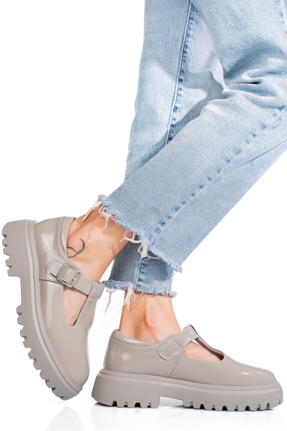 PANTOFI GRI PIELE NATURALA LACUITA FSP002297