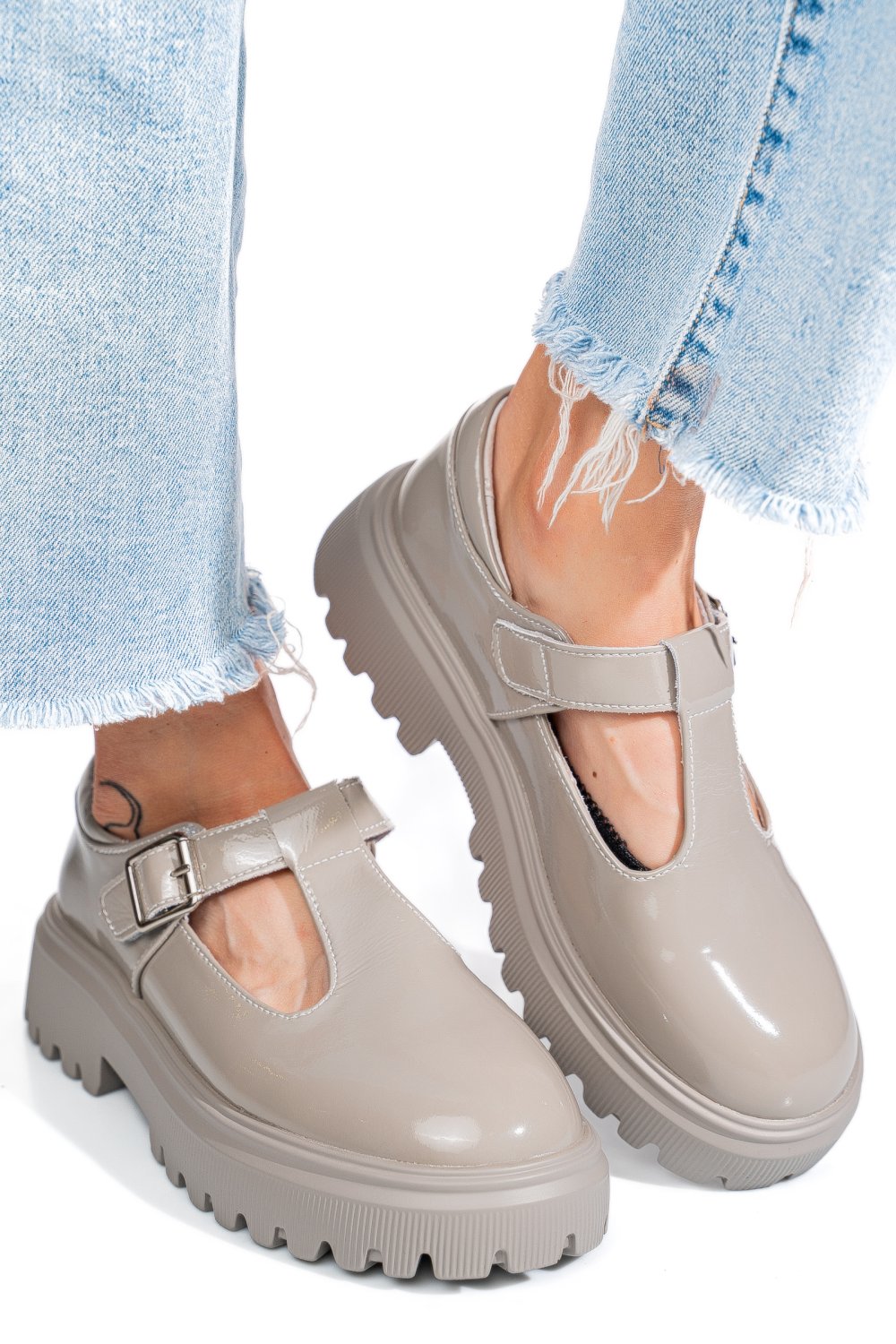 PANTOFI GRI PIELE NATURALA LACUITA FSP002297