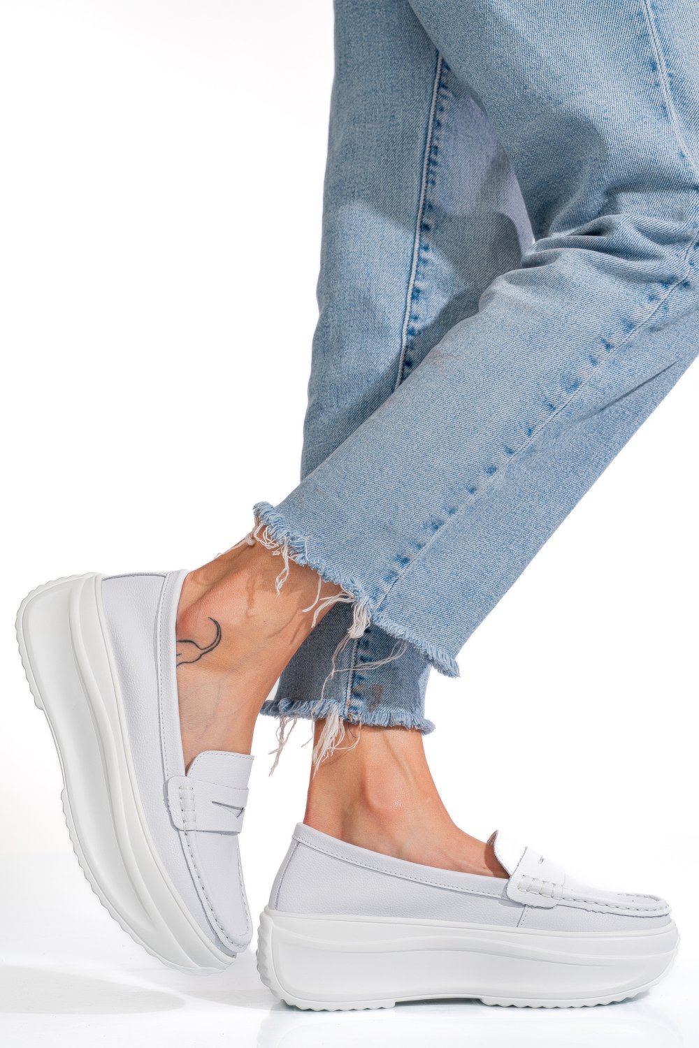 MOCASINI ALBI PIELE NATURALA FSP002295