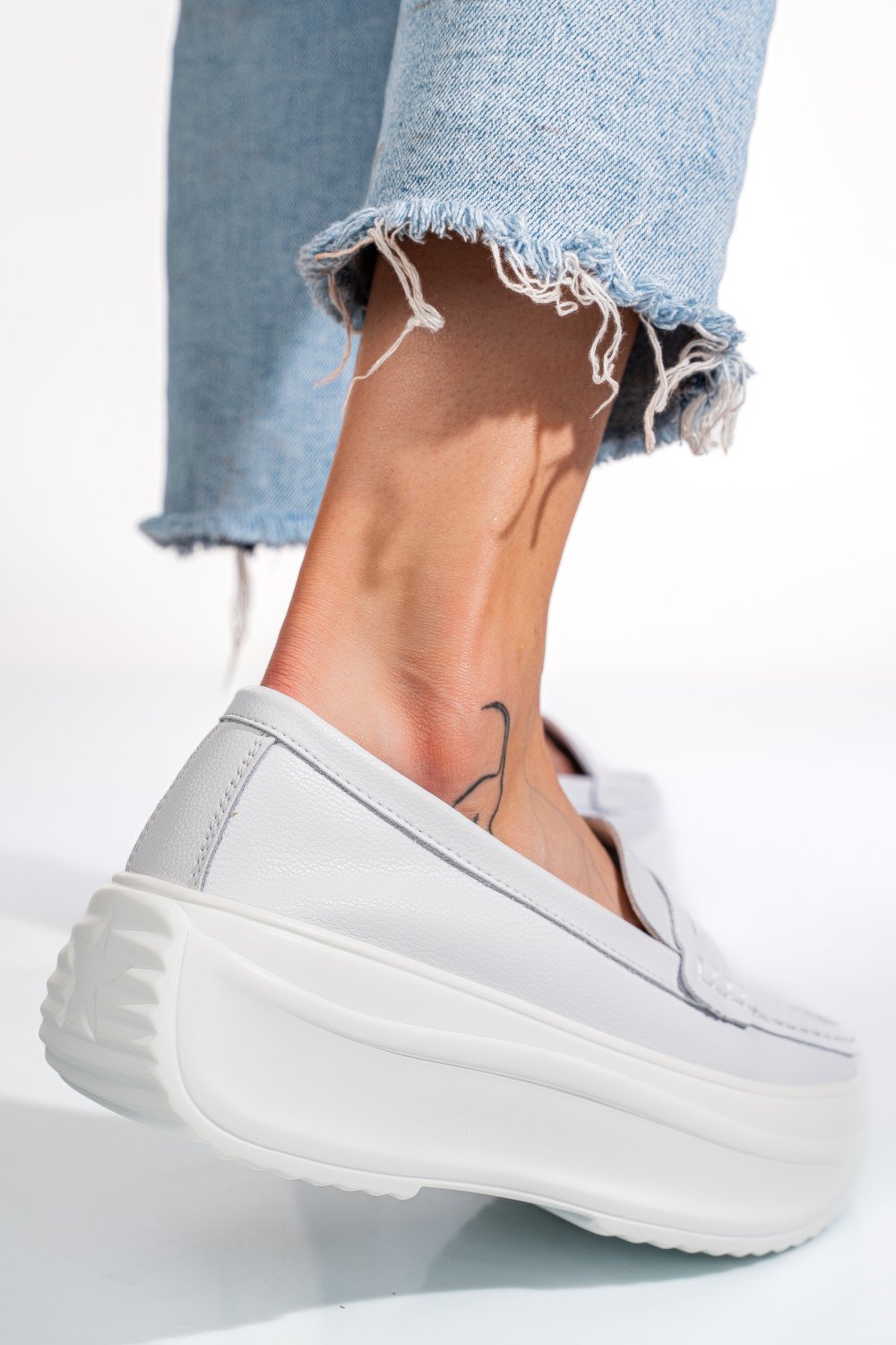 MOCASINI ALBI PIELE NATURALA FSP002295