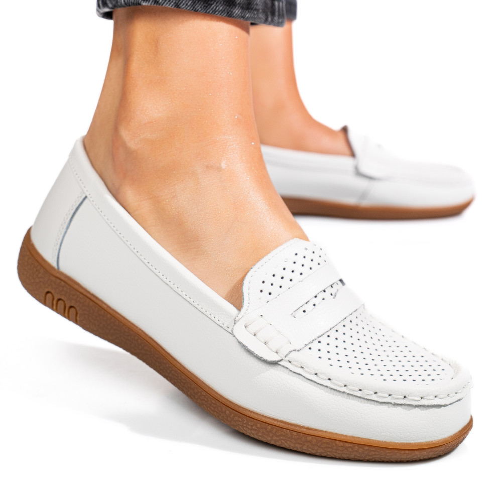 MOCASINI ALBI PIELE NATURALA TSP3041