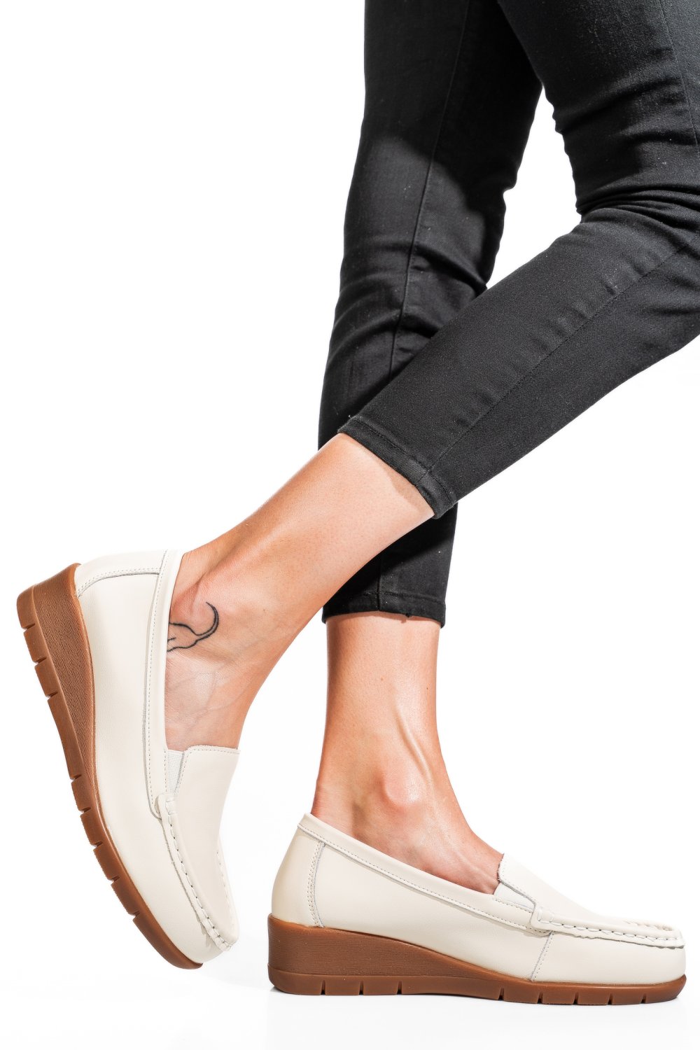 MOCASINI BEJ PIELE NATURALA FSP002386