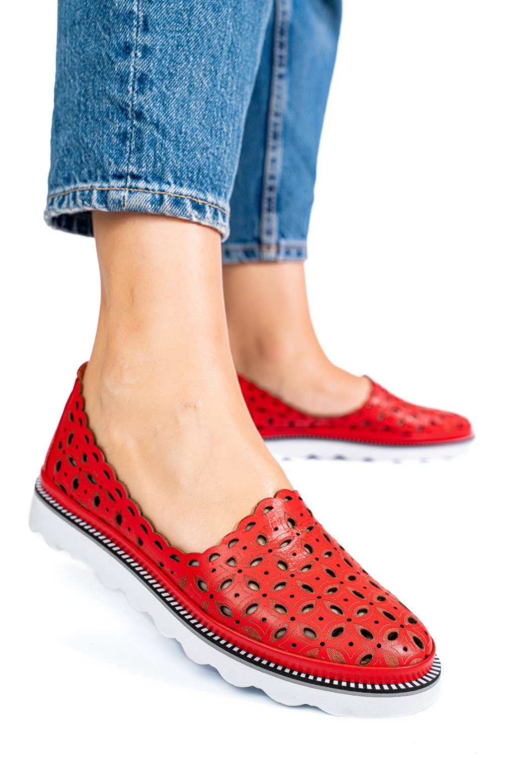 ESPADRILE ROSII PIELE NATURALA 9PC72
