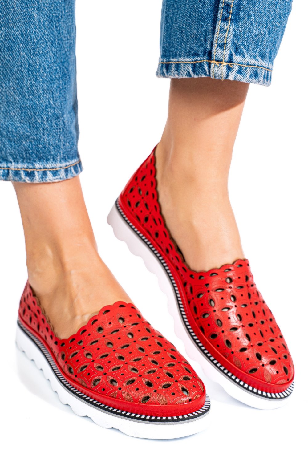 ESPADRILE ROSII PIELE NATURALA 9PC72
