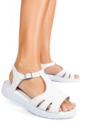 SANDALE ALBE PIELE NATURALA 0PC11