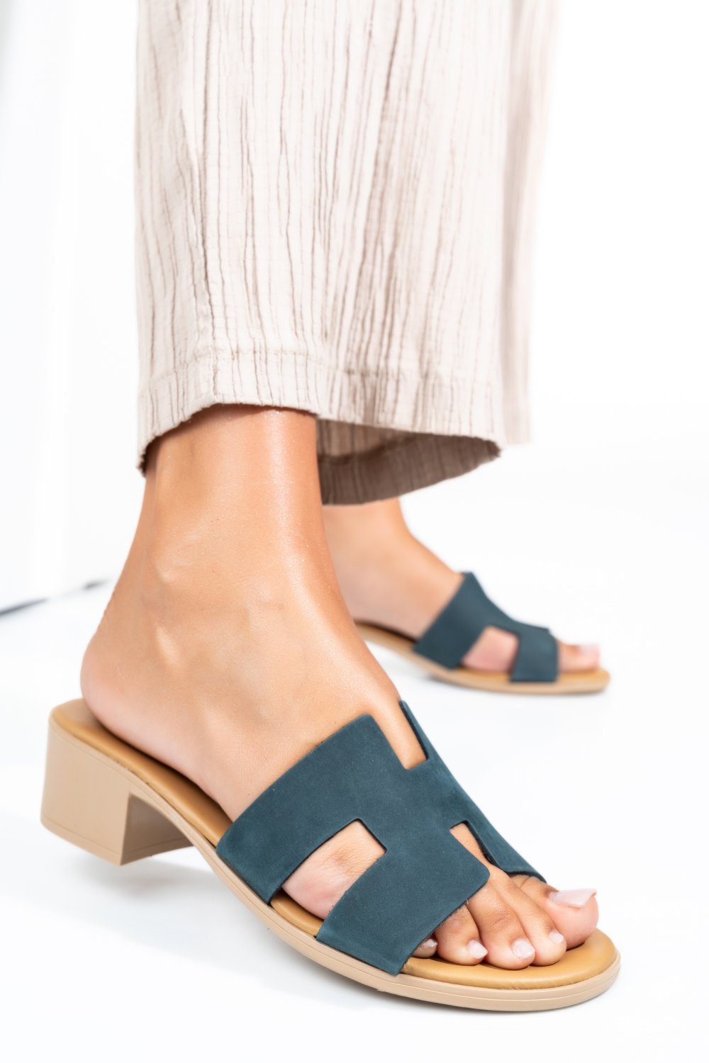 PAPUCI BLEUMARIN PIELE NATURALA NABUK HTACCO