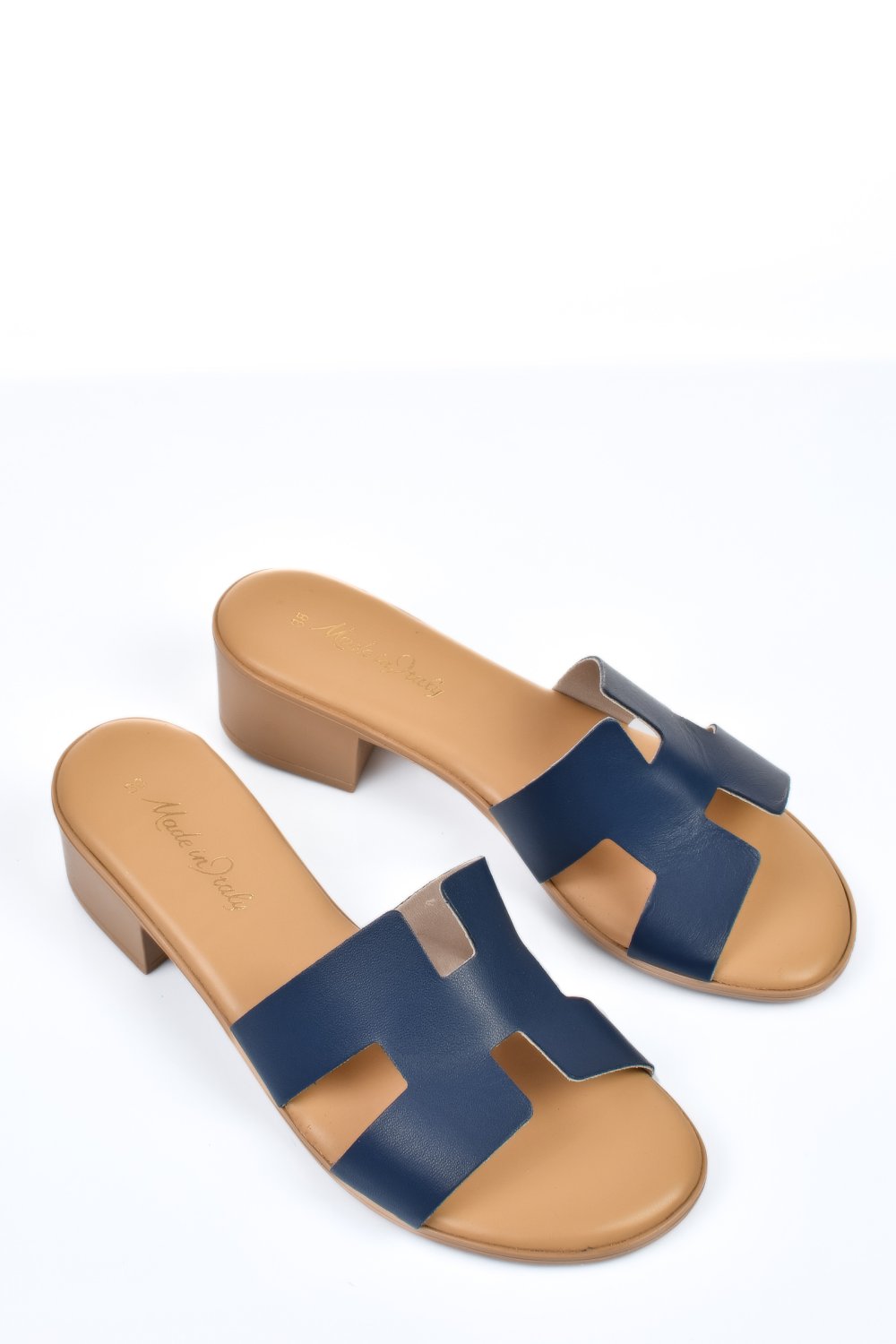 PAPUCI ALBASTRI PIELE NATURALA HTACCO