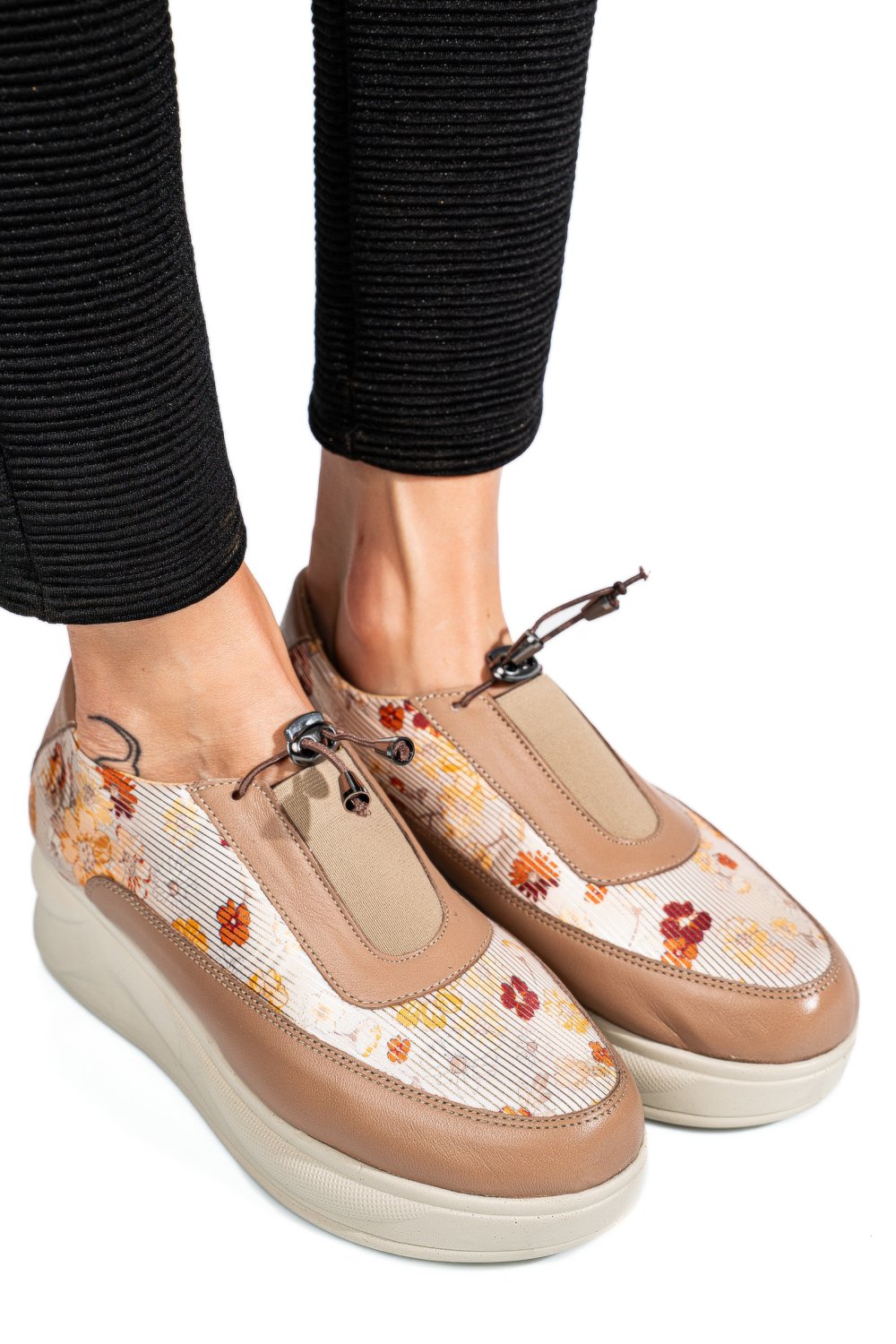 PANTOFI CREM PIELE NATURALA 2PC00G