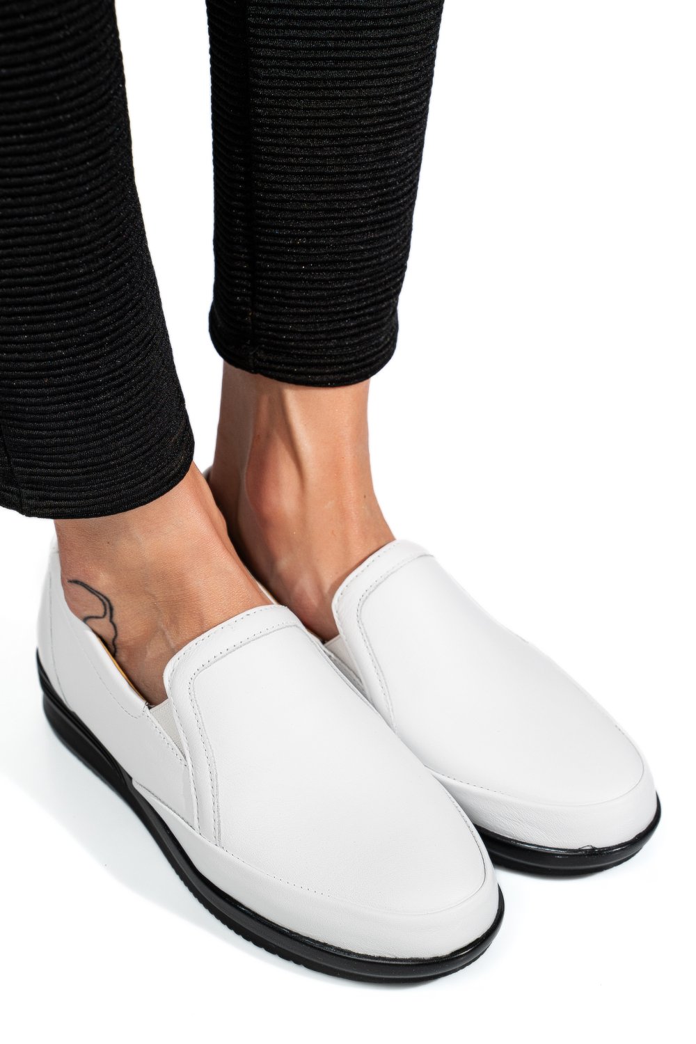 MOCASINI ALBI PIELE NATURALA 3PC01MM