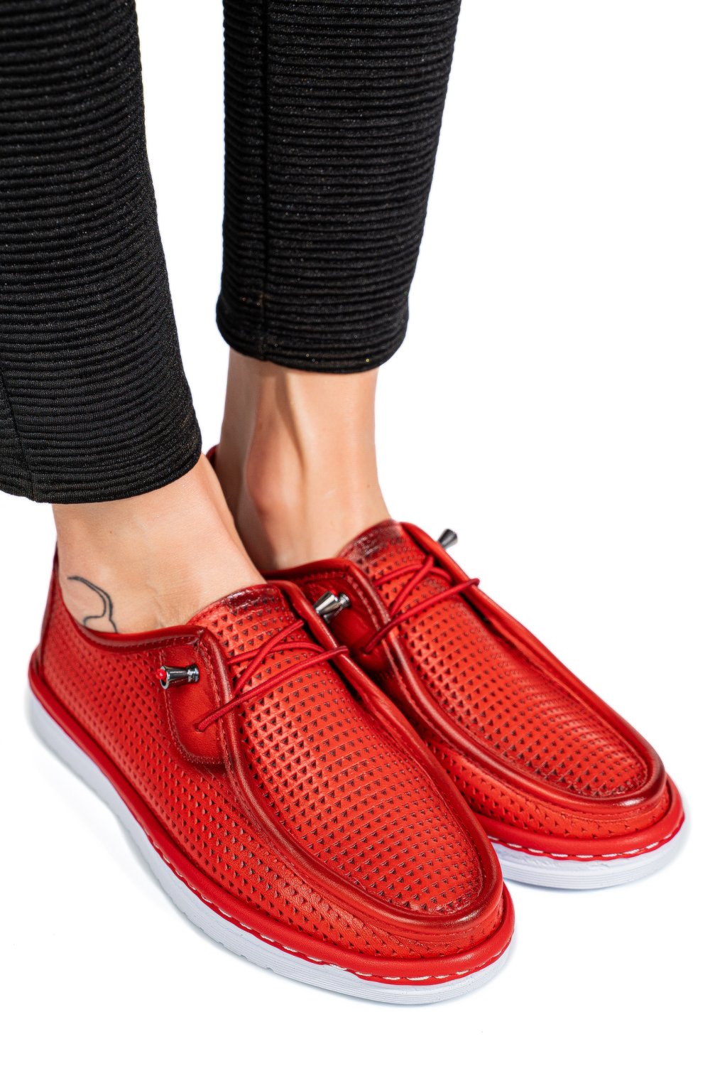 MOCASINI ROSII PIELE NATURALA 1PC960