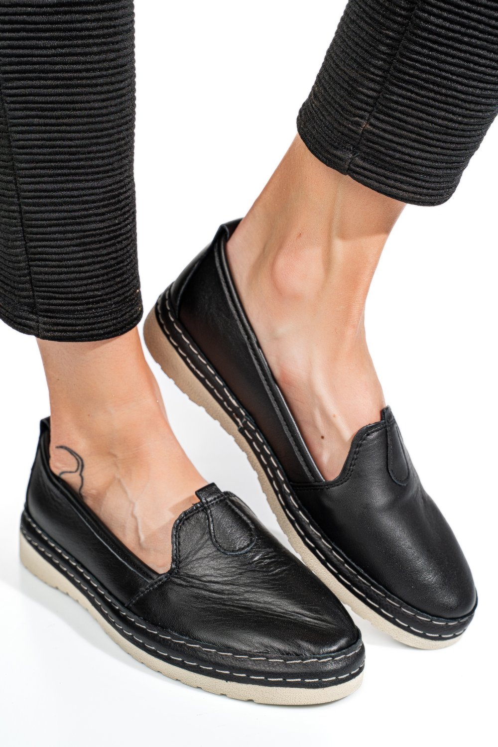 ESPADRILE NEGRE PIELE NATURALA 1PC26