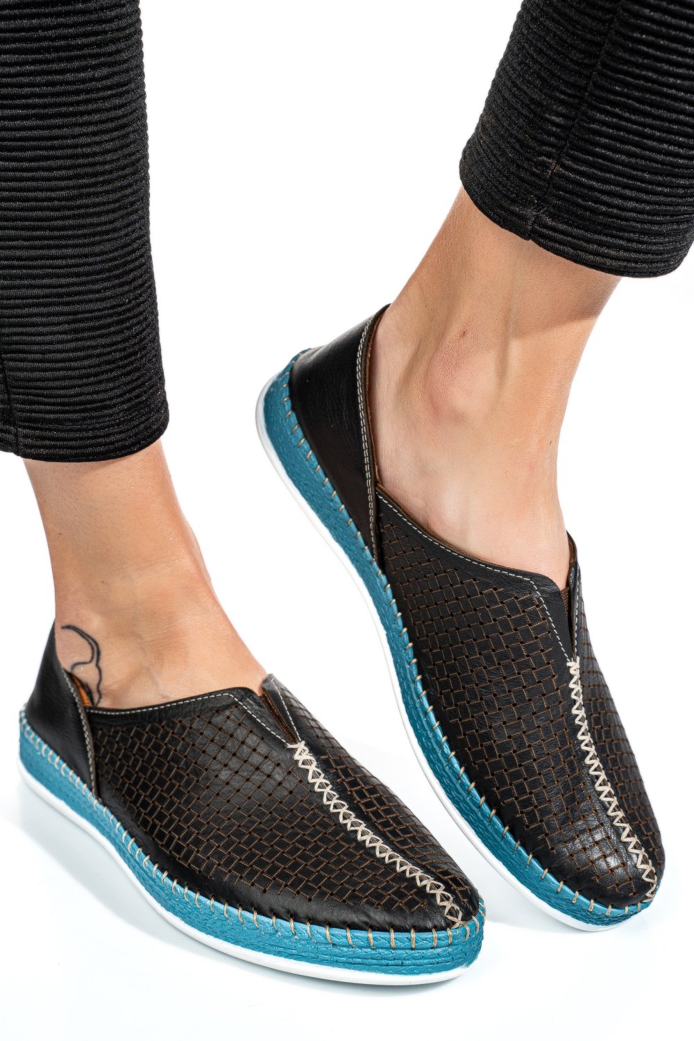 PANTOFI SPORT NEGRI PIELE NATURALA 1PC323