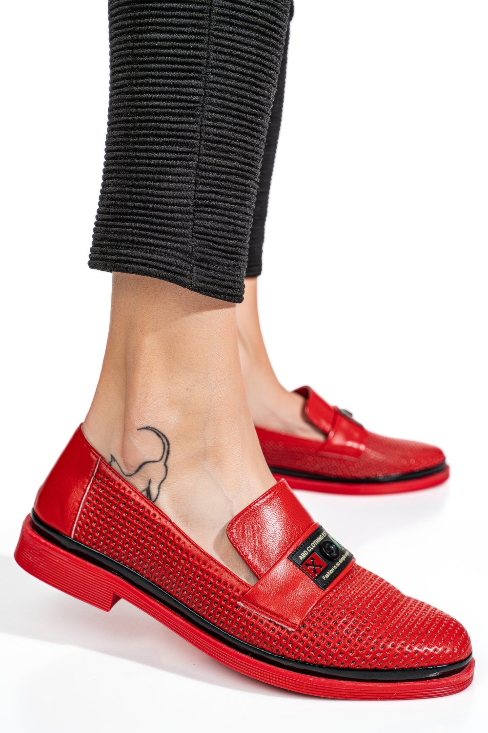 PANTOFI ROSII PIELE NATURALA 1PC121