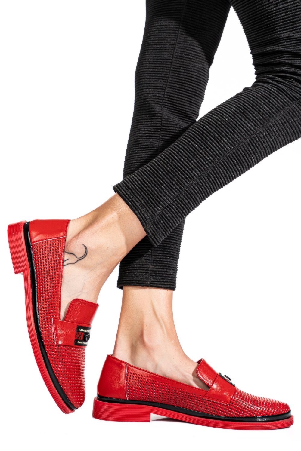 PANTOFI ROSII PIELE NATURALA 1PC121