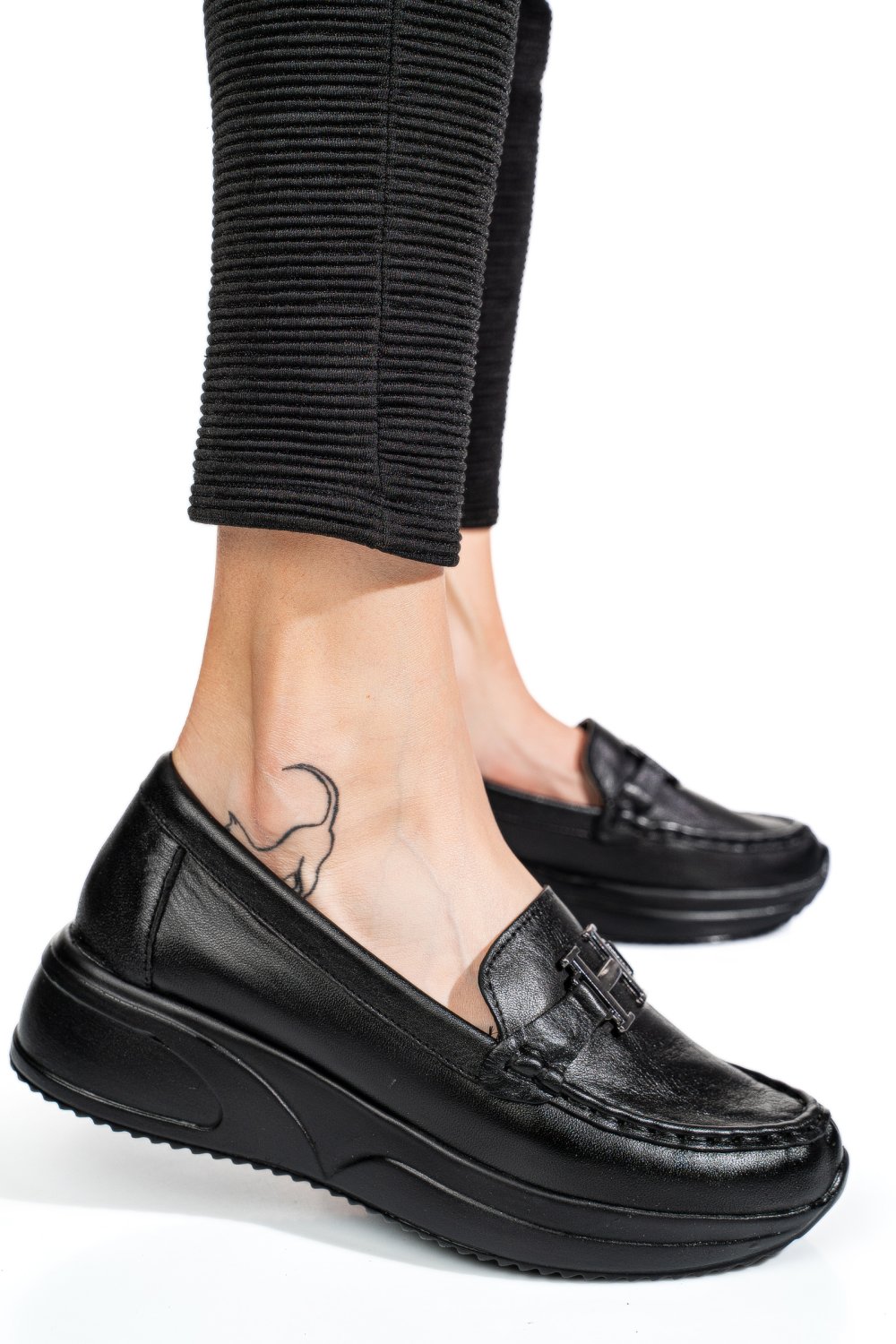 MOCASINI NEGRI PIELE NATURALA 4PC005