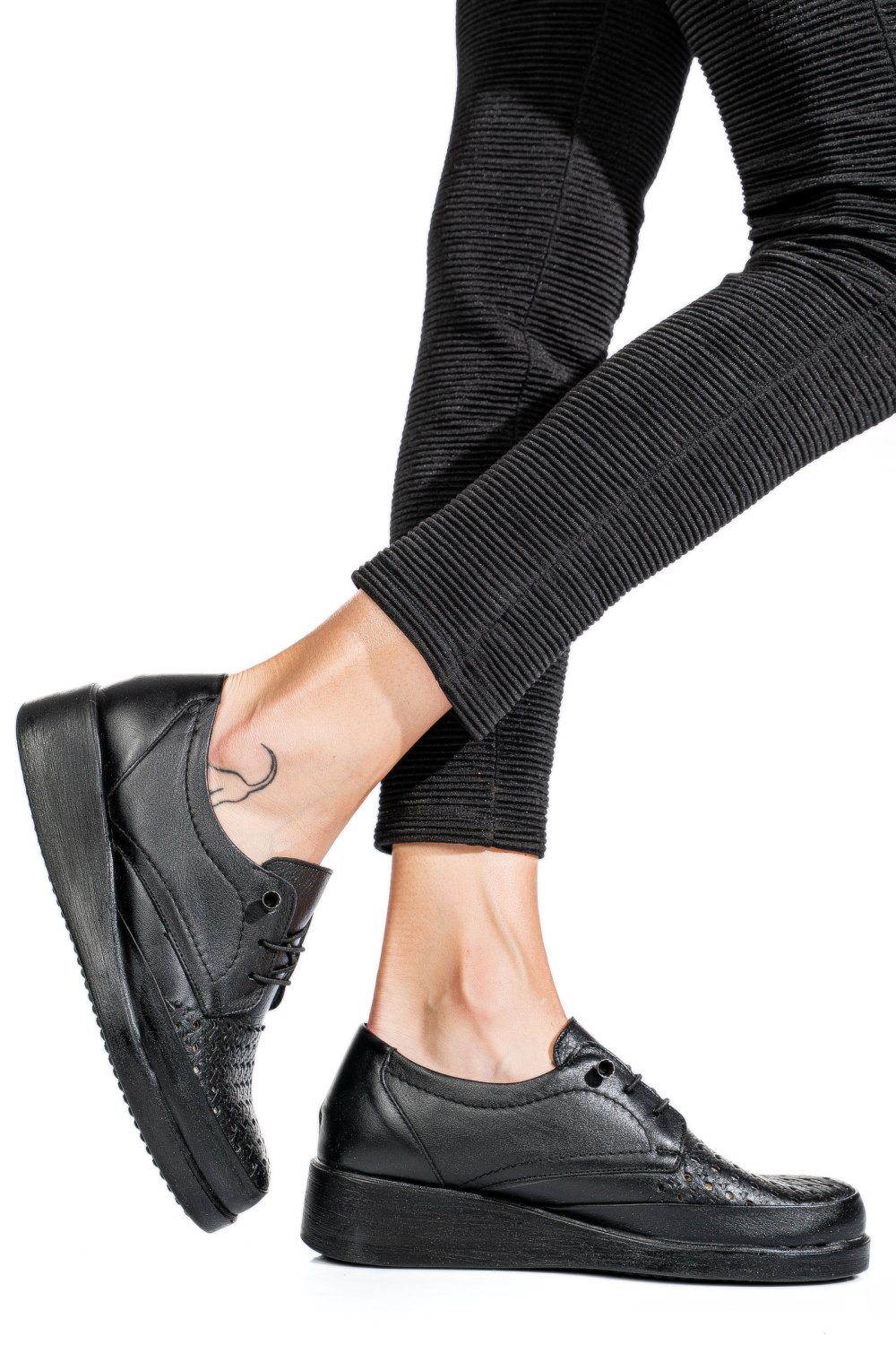 PANTOFI NEGRI PIELE NATURALA 6PC01