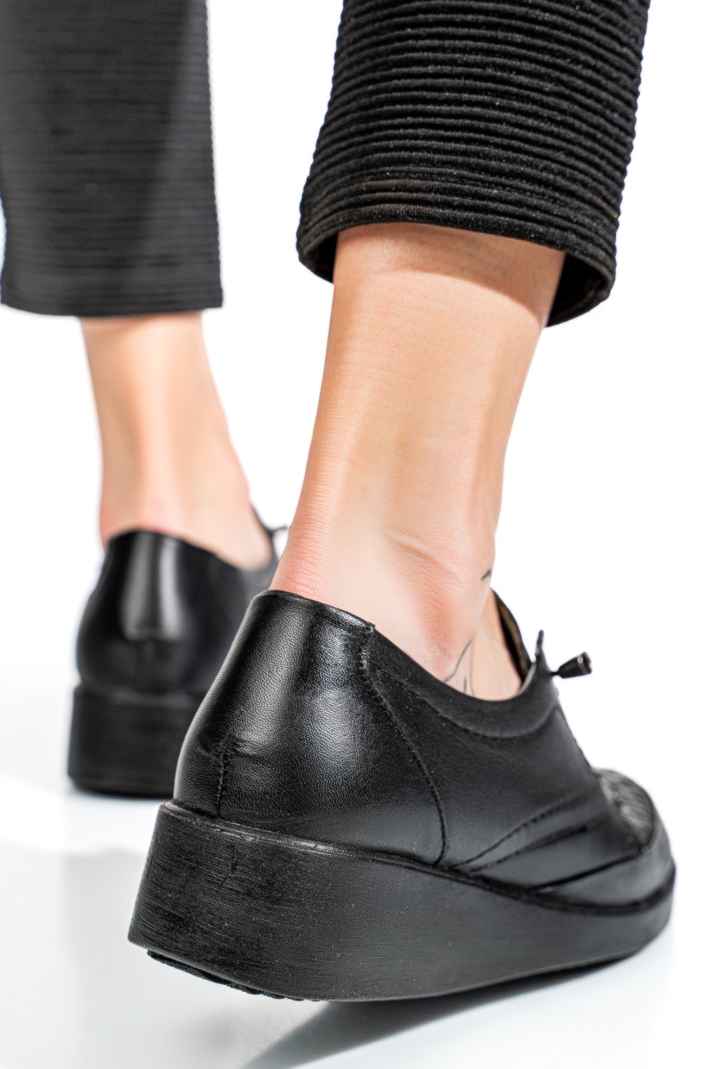 PANTOFI NEGRI PIELE NATURALA 6PC01