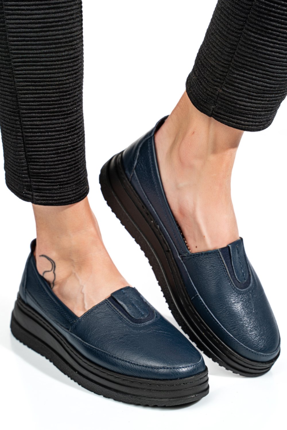 MOCASINI ALBASTRI PIELE NATURALA 1PC967