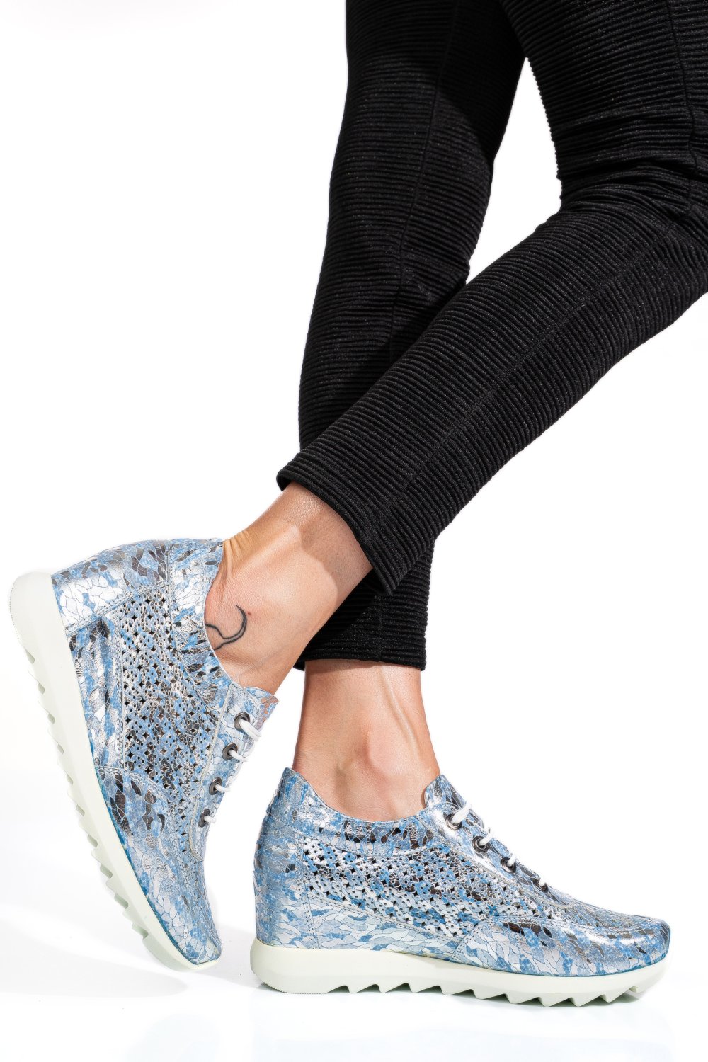 SNEAKERS ALBASTRU ARGINTIU PIELE NATURALA APCRT111
