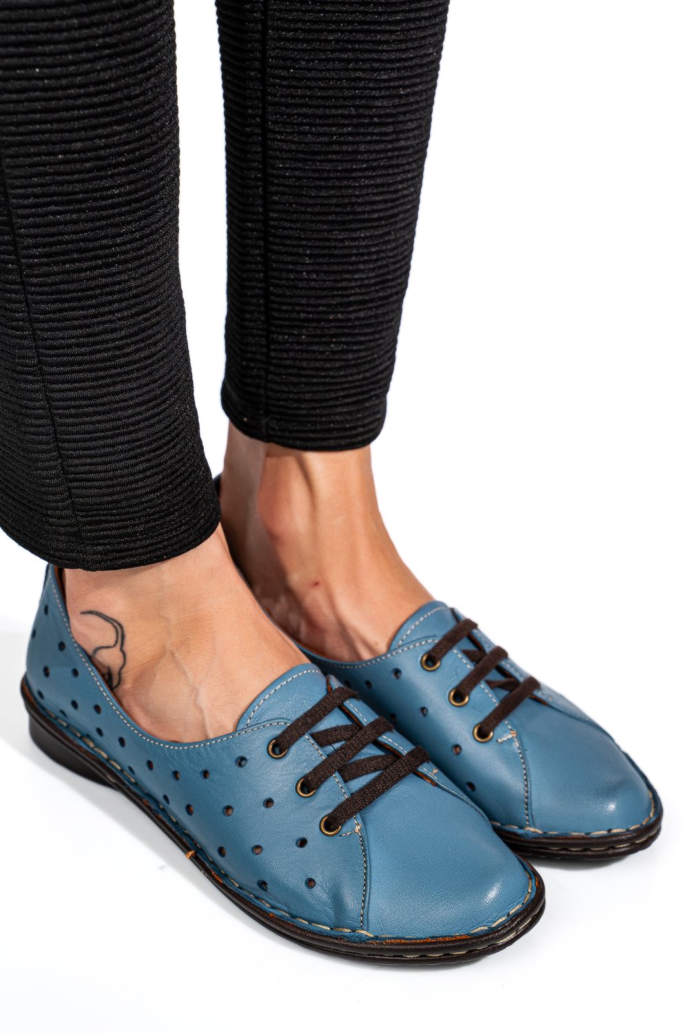 PANTOFI ALBASTRI PIELE NATURALA 1PC422