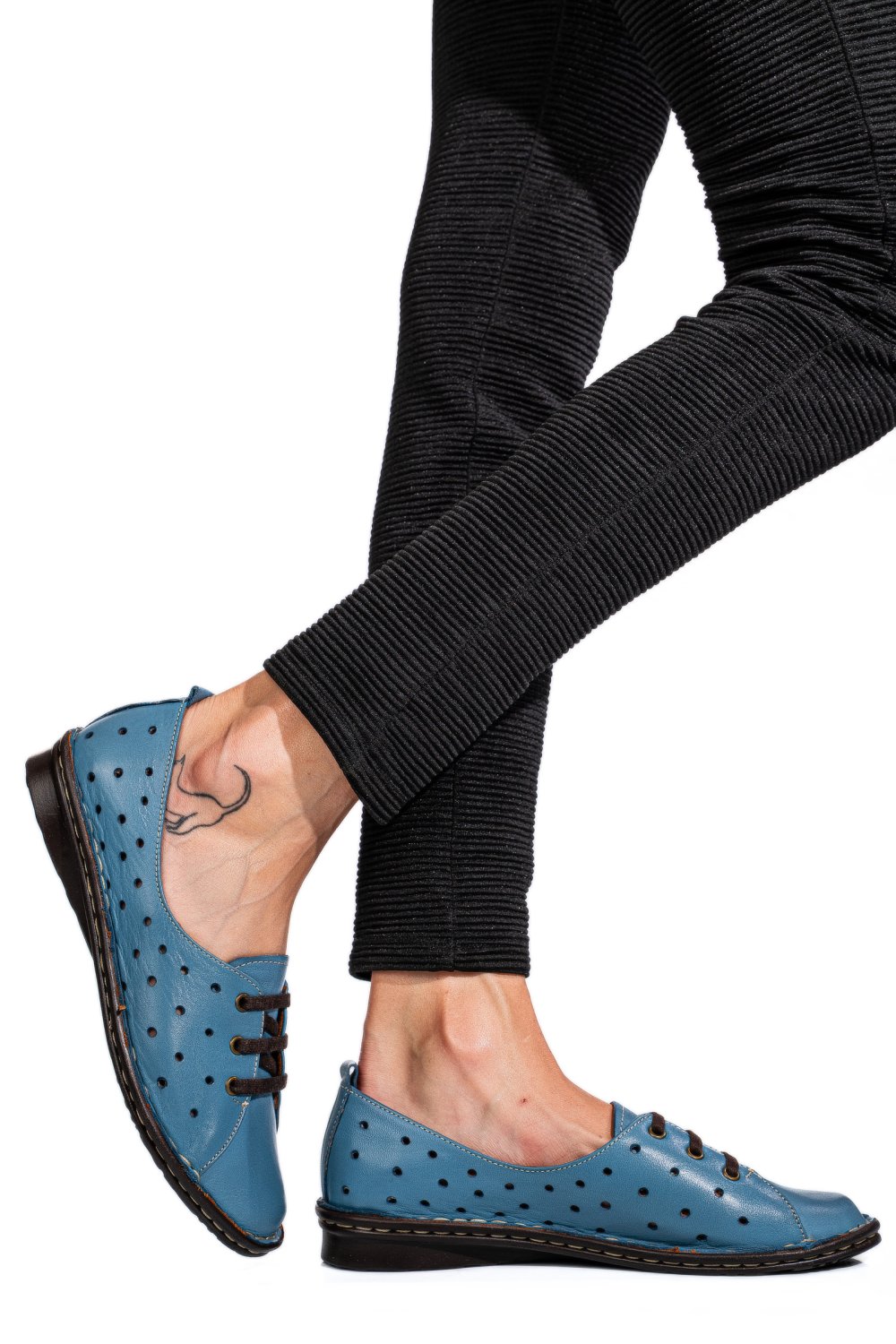 PANTOFI ALBASTRI PIELE NATURALA 1PC422