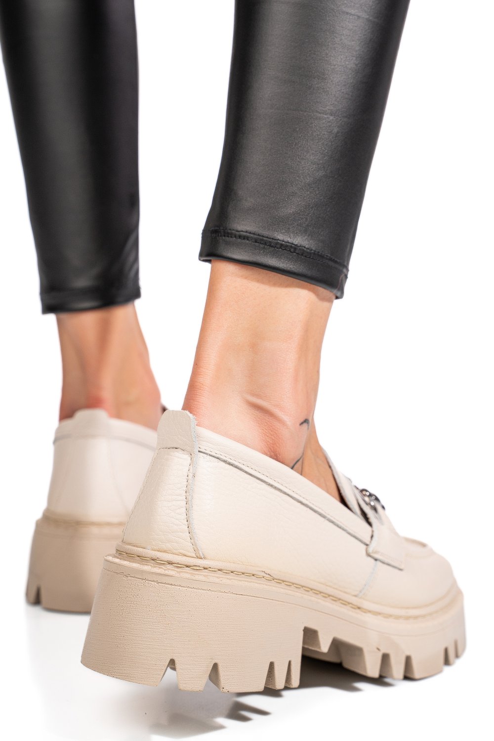 MOCASINI CREM PIELE NATURALA IPCBM020B