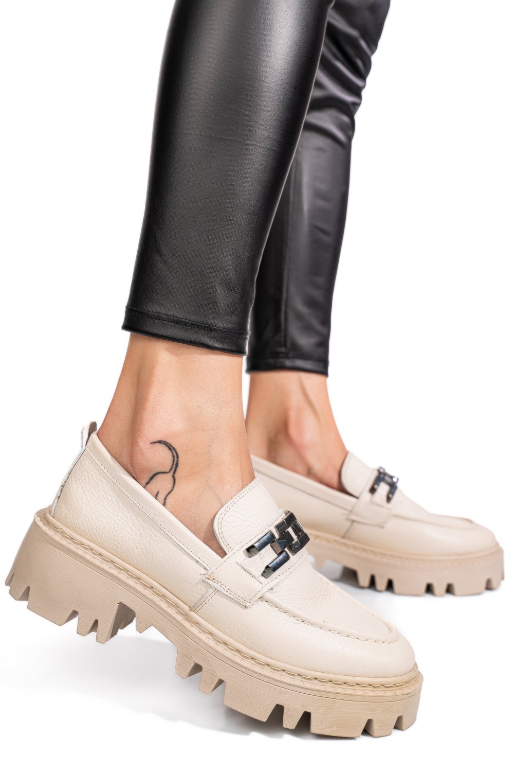 MOCASINI CREM PIELE NATURALA IPCBM003B