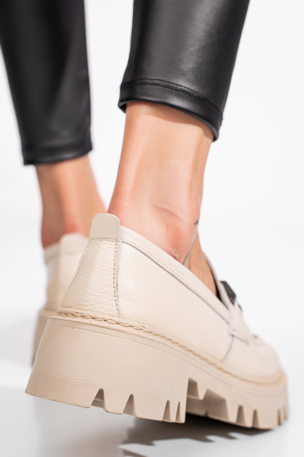 MOCASINI CREM PIELE NATURALA IPCBM013B