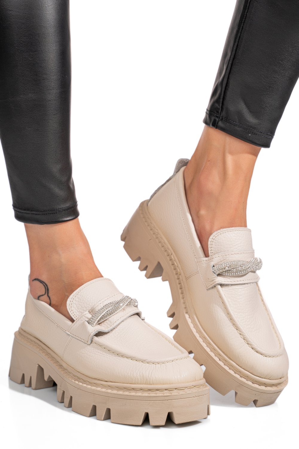 MOCASINI CREM PIELE NATURALA IPCBM022B