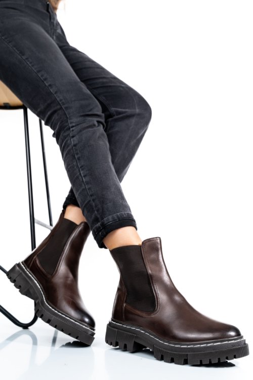 Ghete femei captusite piele naturala maro vb063204