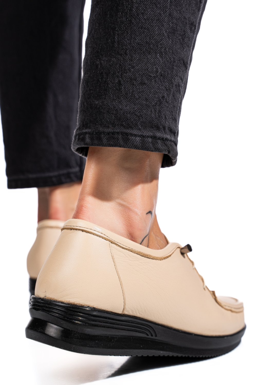 MOCASINI BEJ PIELE NATURALA 3PC03