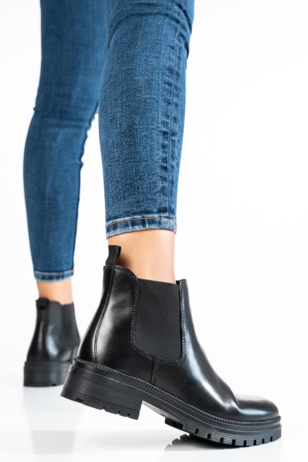 GHETE FEMEI PIELE NATURALA NEGRE WS77H54H08