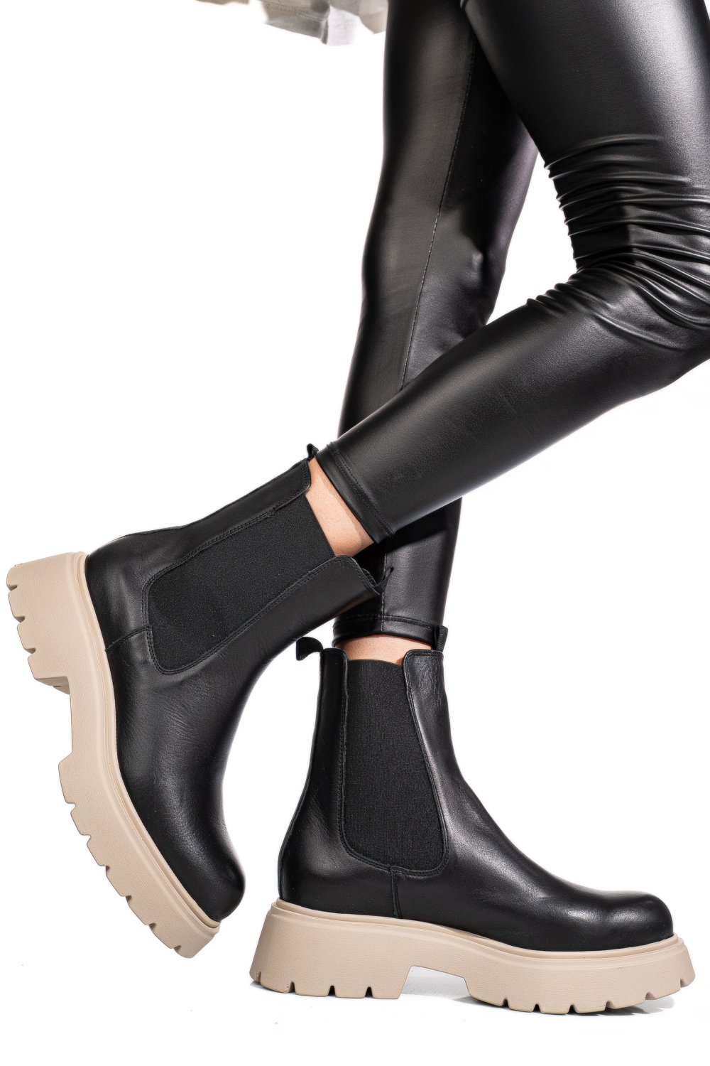 GHETE NEGRE PIELE NATURALA 52132459