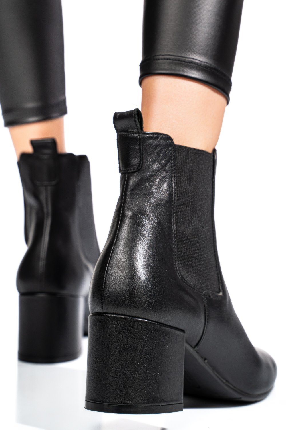 BOTINE NEGRE PIELE NATURALA 50132047