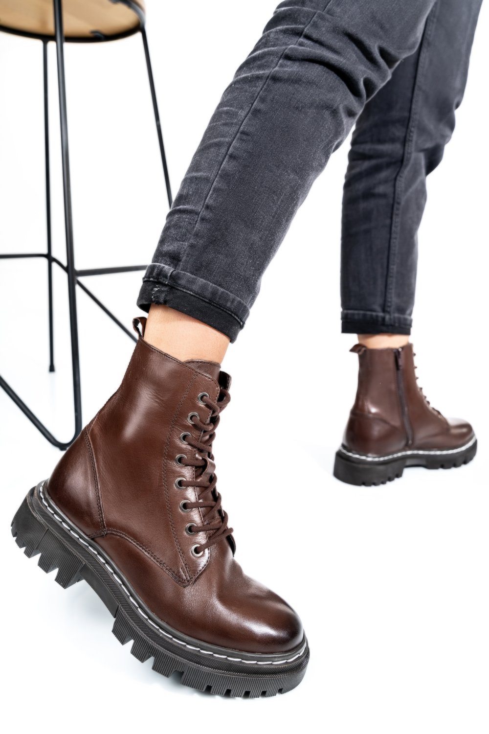 GHETE DAMA CU SIRETURI PIELE NATURALA MARO INCHIS VS77B06-3201