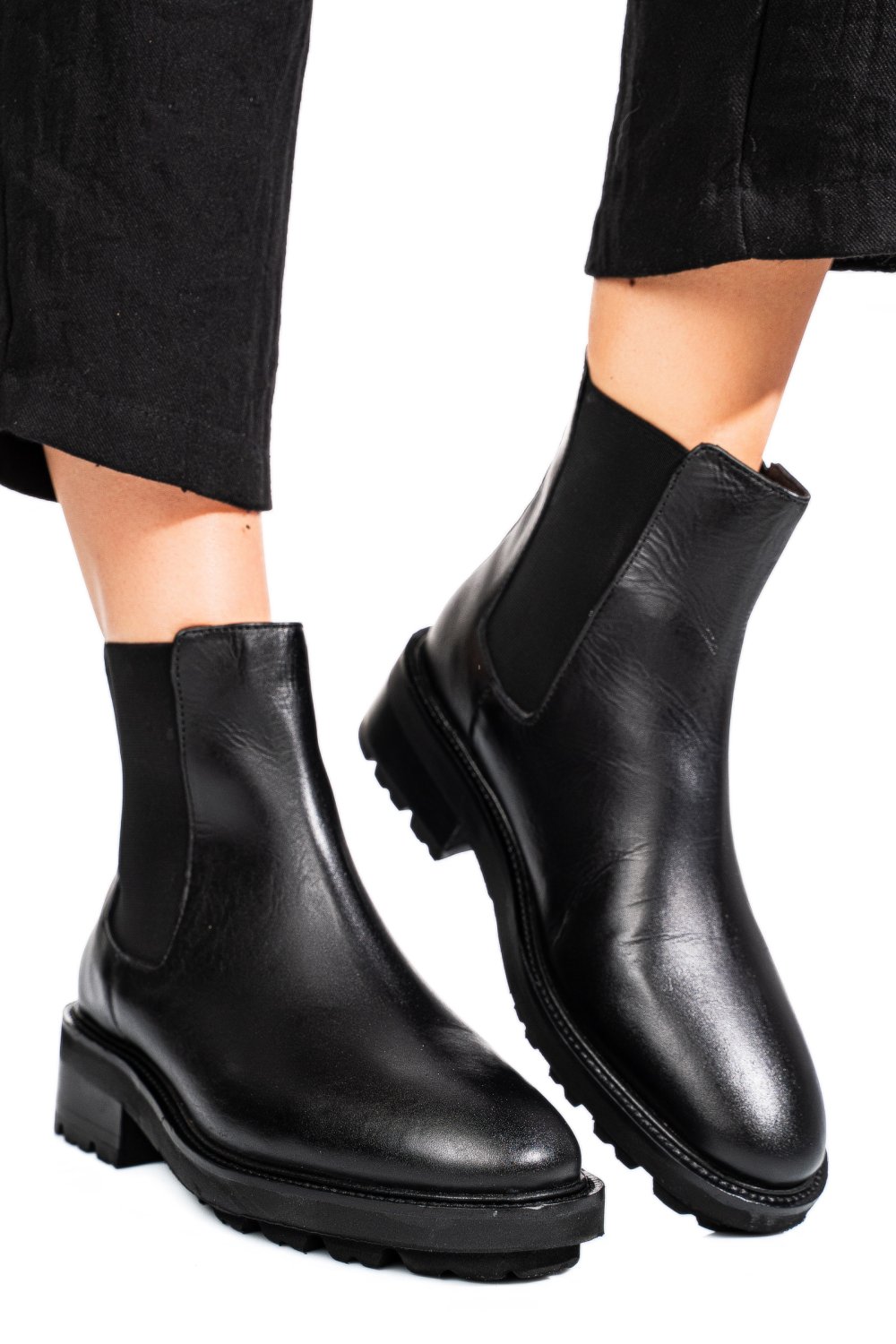 GHETE NEGRE PIELE NATURALA 1S771892