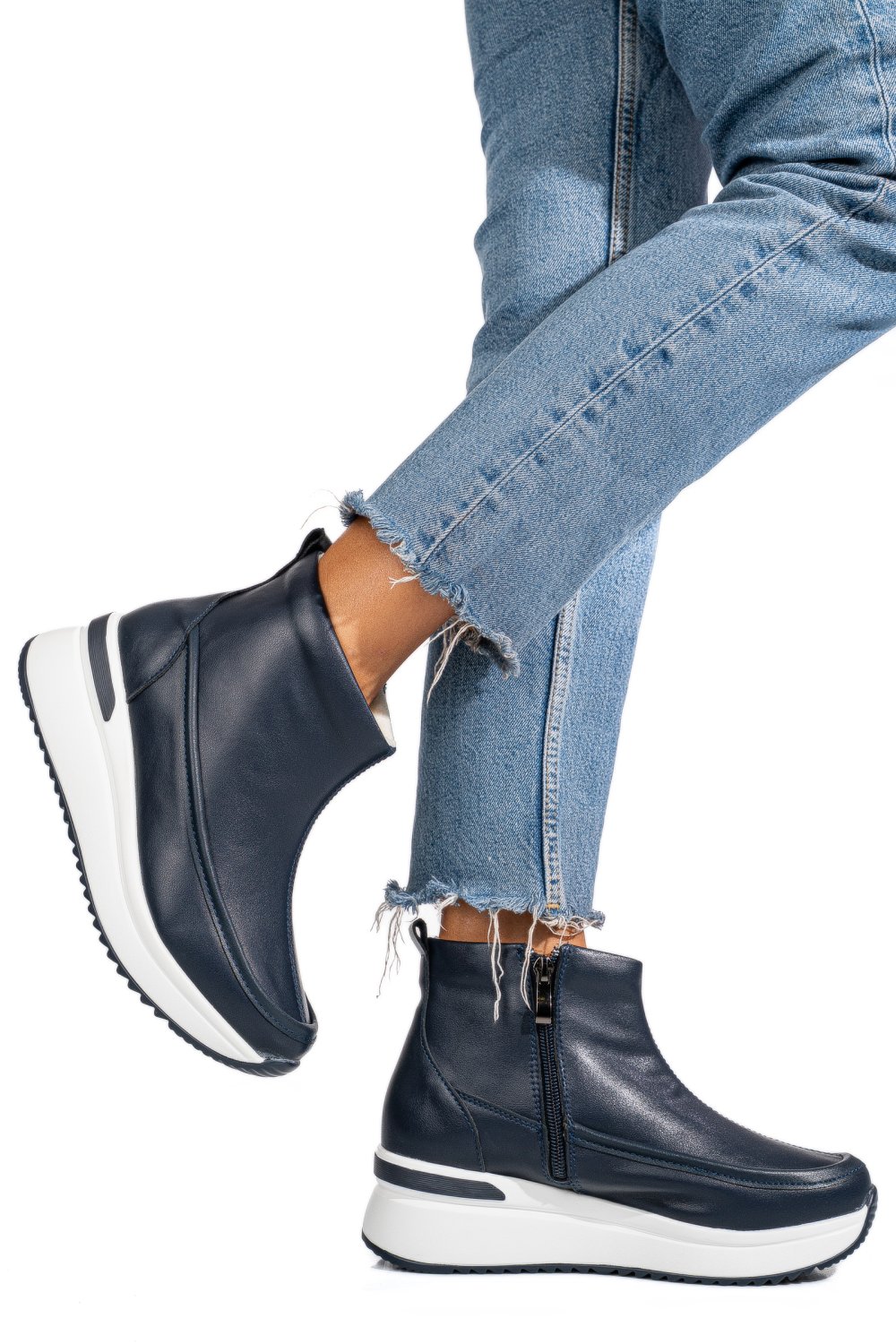 GHETE BLEUMARIN PIELE NATURALA TSP3084