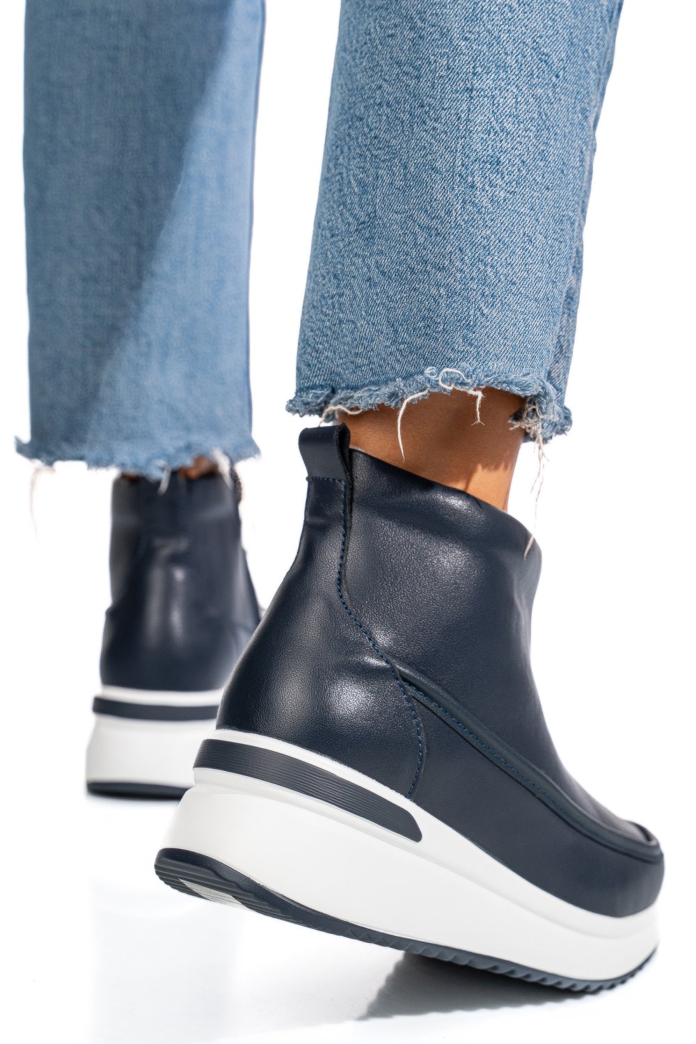 GHETE BLEUMARIN PIELE NATURALA TSP3084